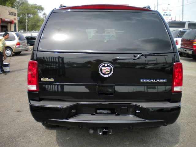 Cadillac Escalade 2004 photo 4