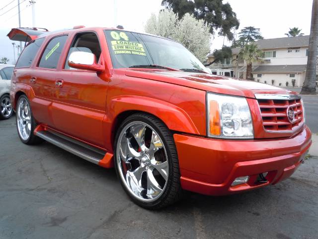 Cadillac Escalade 2004 photo 1