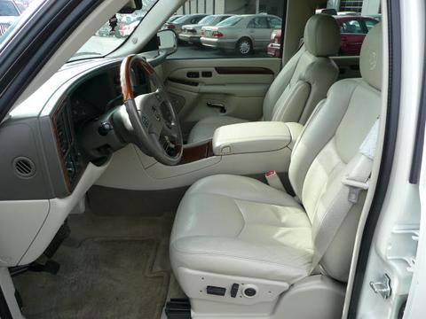 Cadillac Escalade 2004 photo 3
