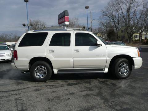 Cadillac Escalade 2004 photo 1