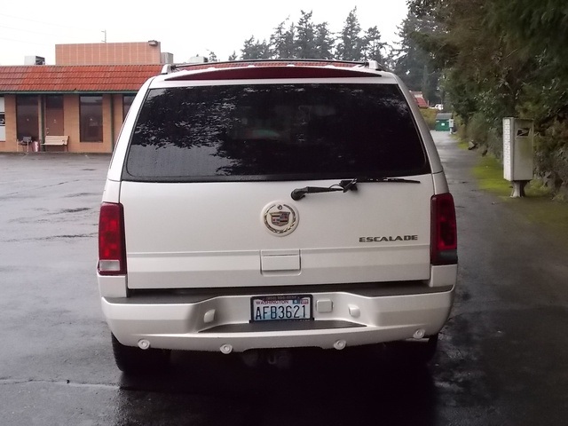 Cadillac Escalade 2004 photo 2