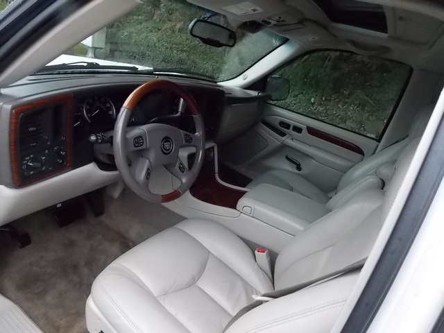 Cadillac Escalade 2004 photo 4