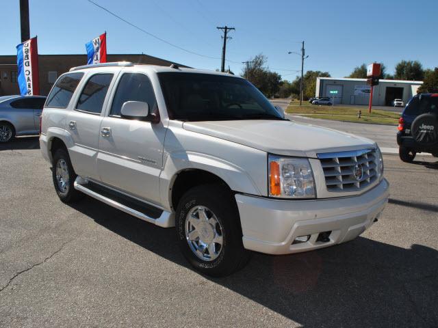 Cadillac Escalade 2004 photo 3