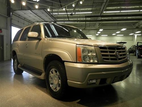 Cadillac Escalade 2004 photo 1