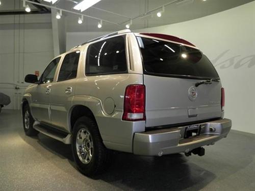Cadillac Escalade 2004 photo 3
