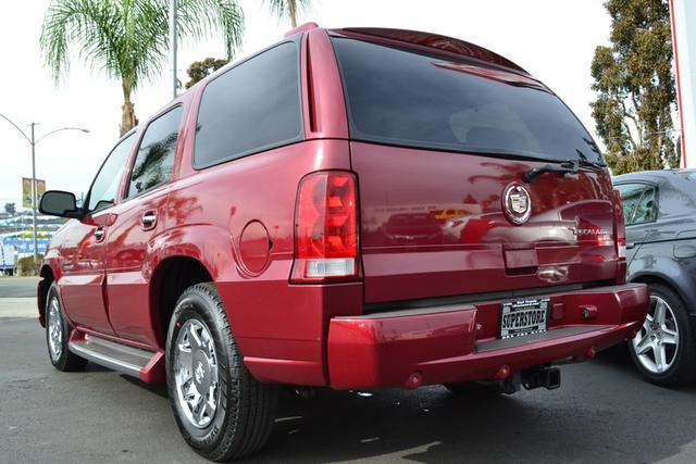 Cadillac Escalade 2004 photo 2
