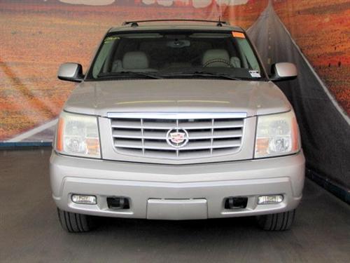 Cadillac Escalade 2004 photo 2