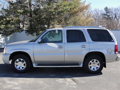 Cadillac Escalade 2004 photo 1