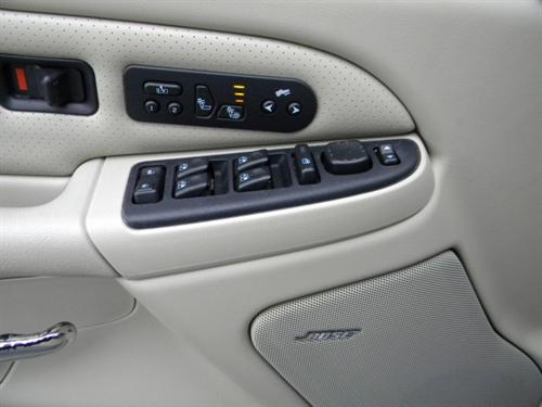 Cadillac Escalade 2004 photo 2