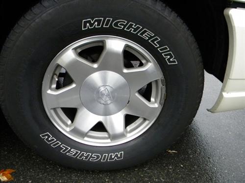 Cadillac Escalade 2004 photo 1