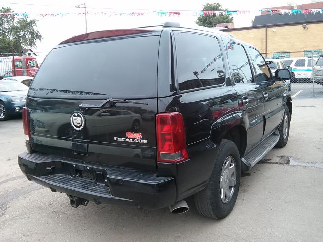 Cadillac Escalade 2004 photo 1