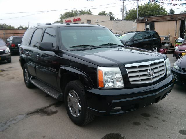 Cadillac Escalade 2004 photo 2