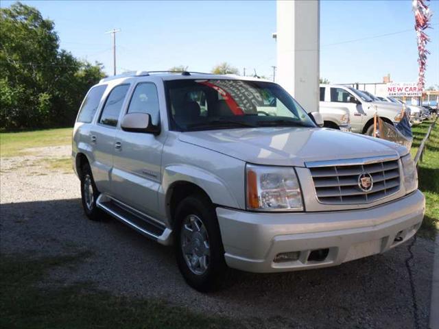 Cadillac Escalade 2004 photo 1