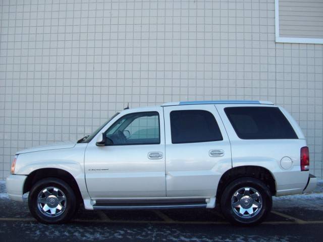 Cadillac Escalade 2004 photo 1