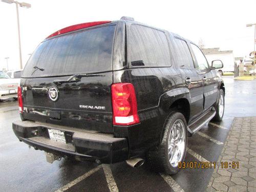 Cadillac Escalade 2004 photo 1