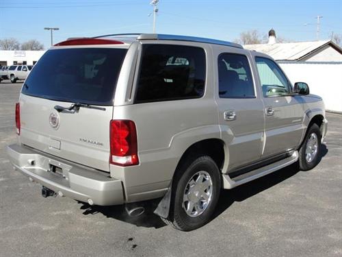Cadillac Escalade 2004 photo 1