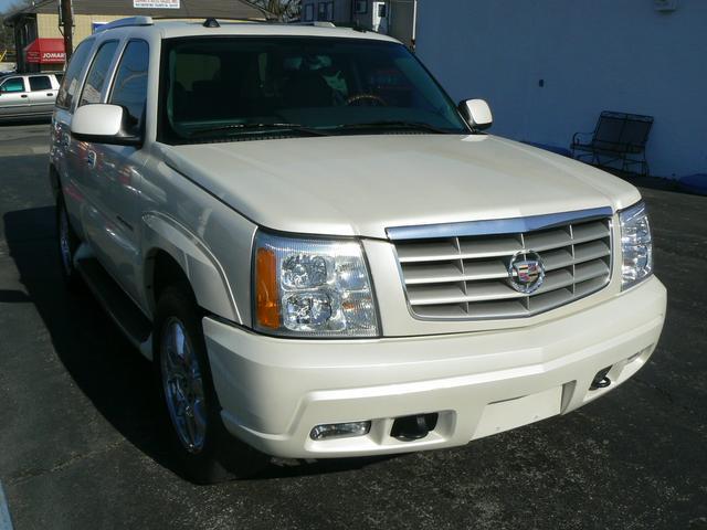 Cadillac Escalade 2004 photo 3