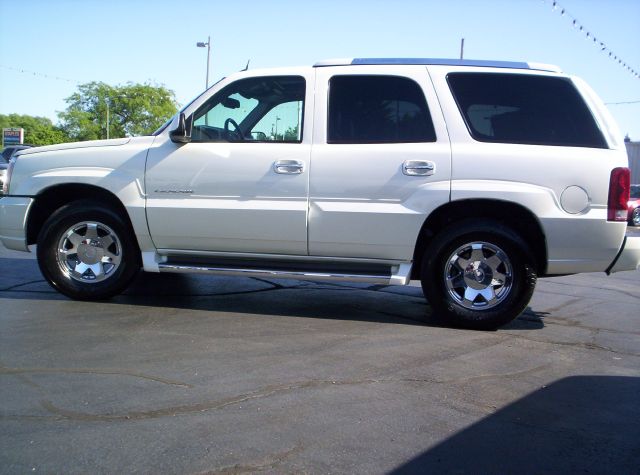 Cadillac Escalade 2004 photo 3