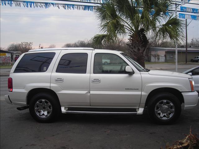 Cadillac Escalade 2004 photo 3