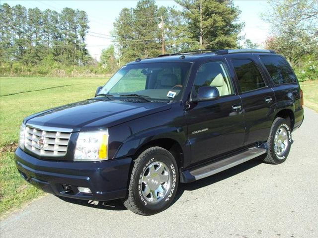 Cadillac Escalade 2004 photo 2