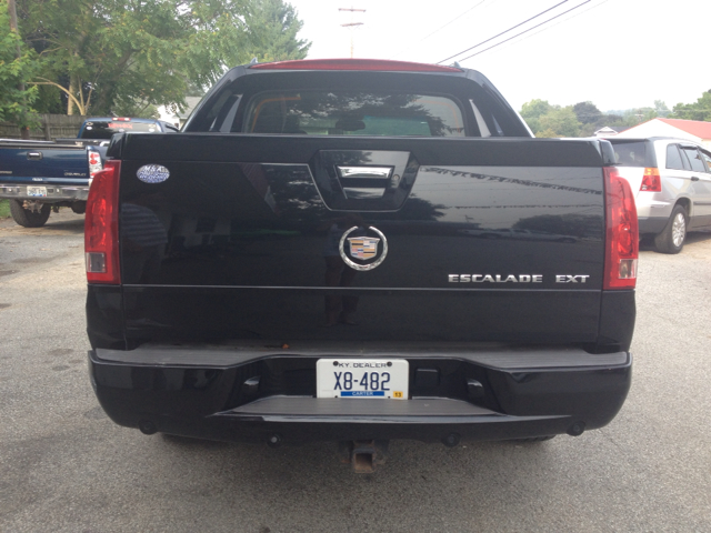Cadillac Escalade Lariat Super Duty Pickup Truck
