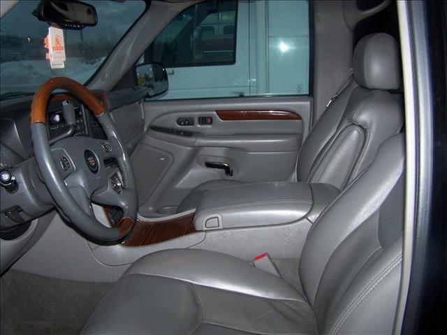 Cadillac Escalade 2004 photo 4