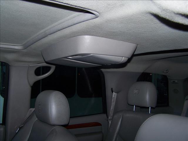 Cadillac Escalade 2004 photo 3