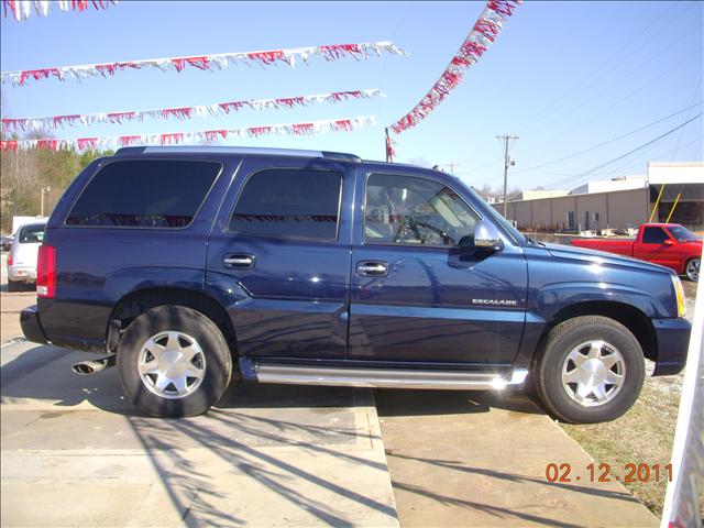 Cadillac Escalade 2004 photo 1
