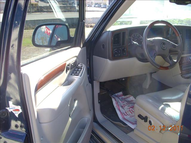 Cadillac Escalade 2004 photo 3