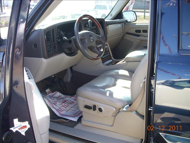 Cadillac Escalade 2004 photo 4