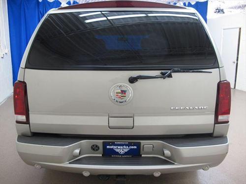 Cadillac Escalade 2004 photo 1