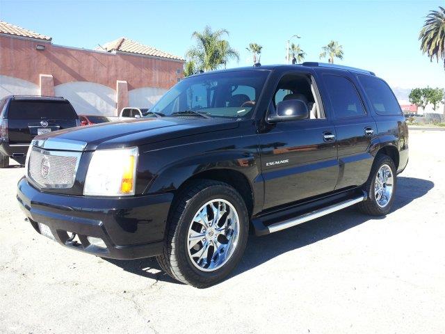 Cadillac Escalade 2004 photo 1
