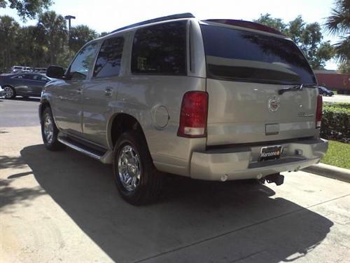 Cadillac Escalade 2004 photo 3