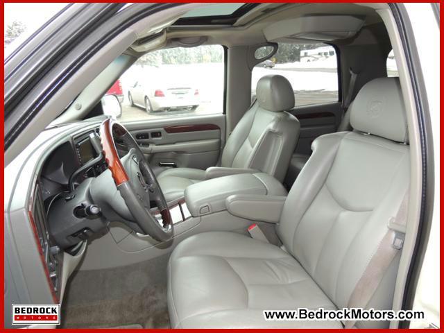 Cadillac Escalade Unknown SUV