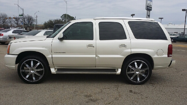 Cadillac Escalade 2005 photo 2