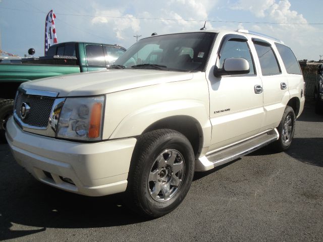 Cadillac Escalade 2005 photo 1