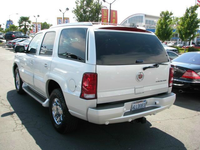 Cadillac Escalade 2005 photo 3