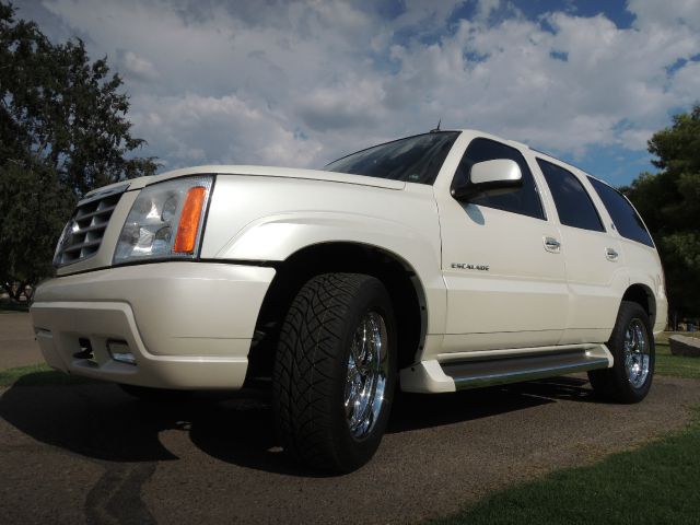 Cadillac Escalade 2005 photo 1