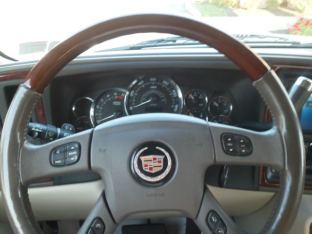 Cadillac Escalade 2005 photo 4