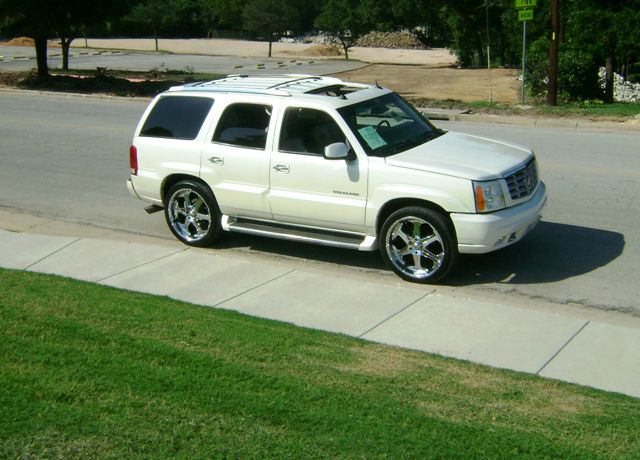Cadillac Escalade 2005 photo 2