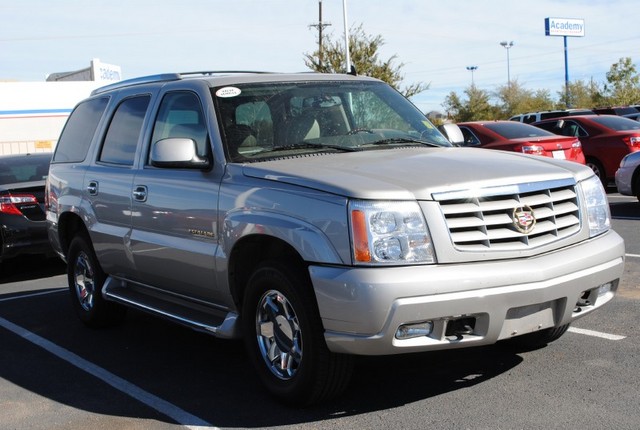 Cadillac Escalade Base Unspecified