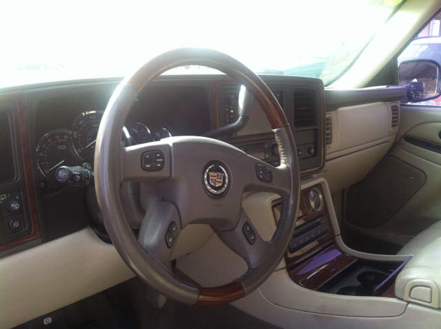 Cadillac Escalade 2006 photo 2