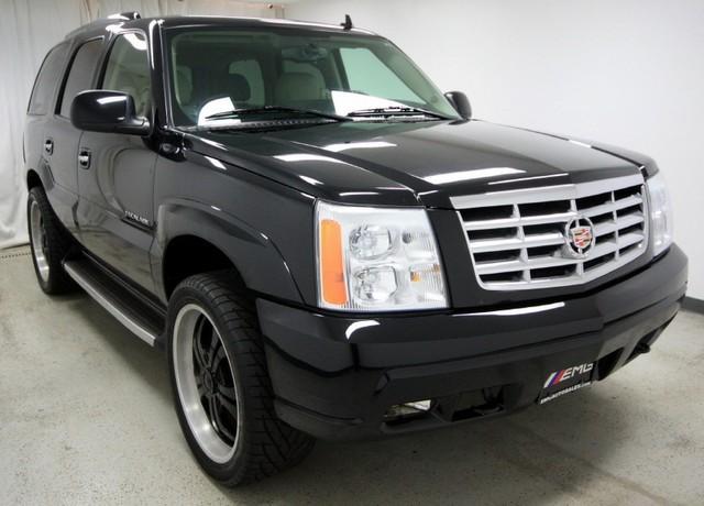 Cadillac Escalade SE Truck Sport Utility