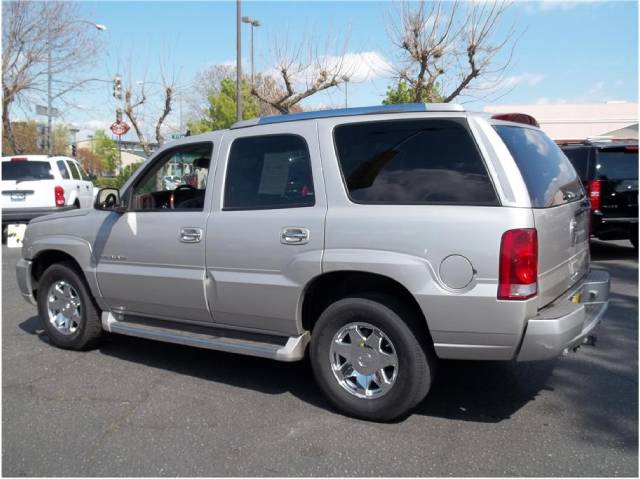 Cadillac Escalade 2006 photo 2