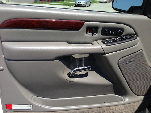 Cadillac Escalade EX - DUAL Power Doors SUV