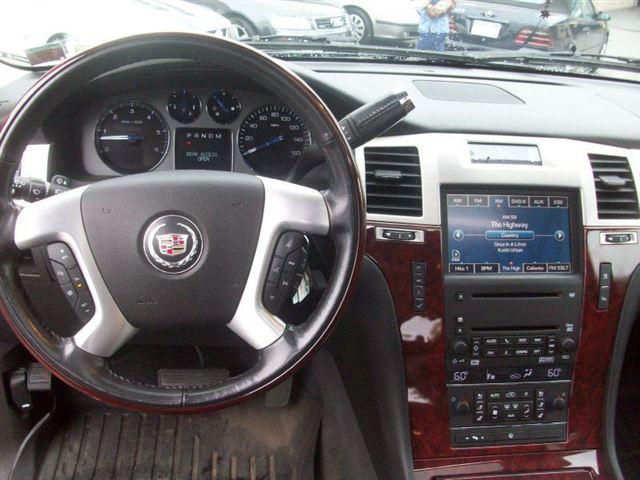 Cadillac Escalade 2007 photo 2