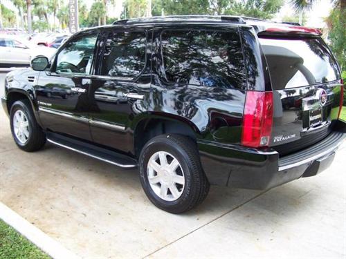 Cadillac Escalade 2007 photo 2