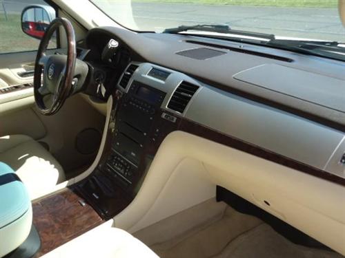 Cadillac Escalade 2007 photo 2