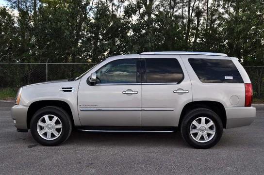 Cadillac Escalade 2007 photo 2