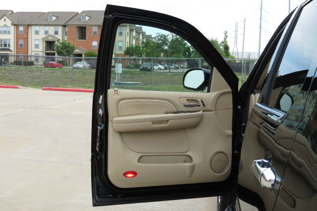 Cadillac Escalade 4wd SUV